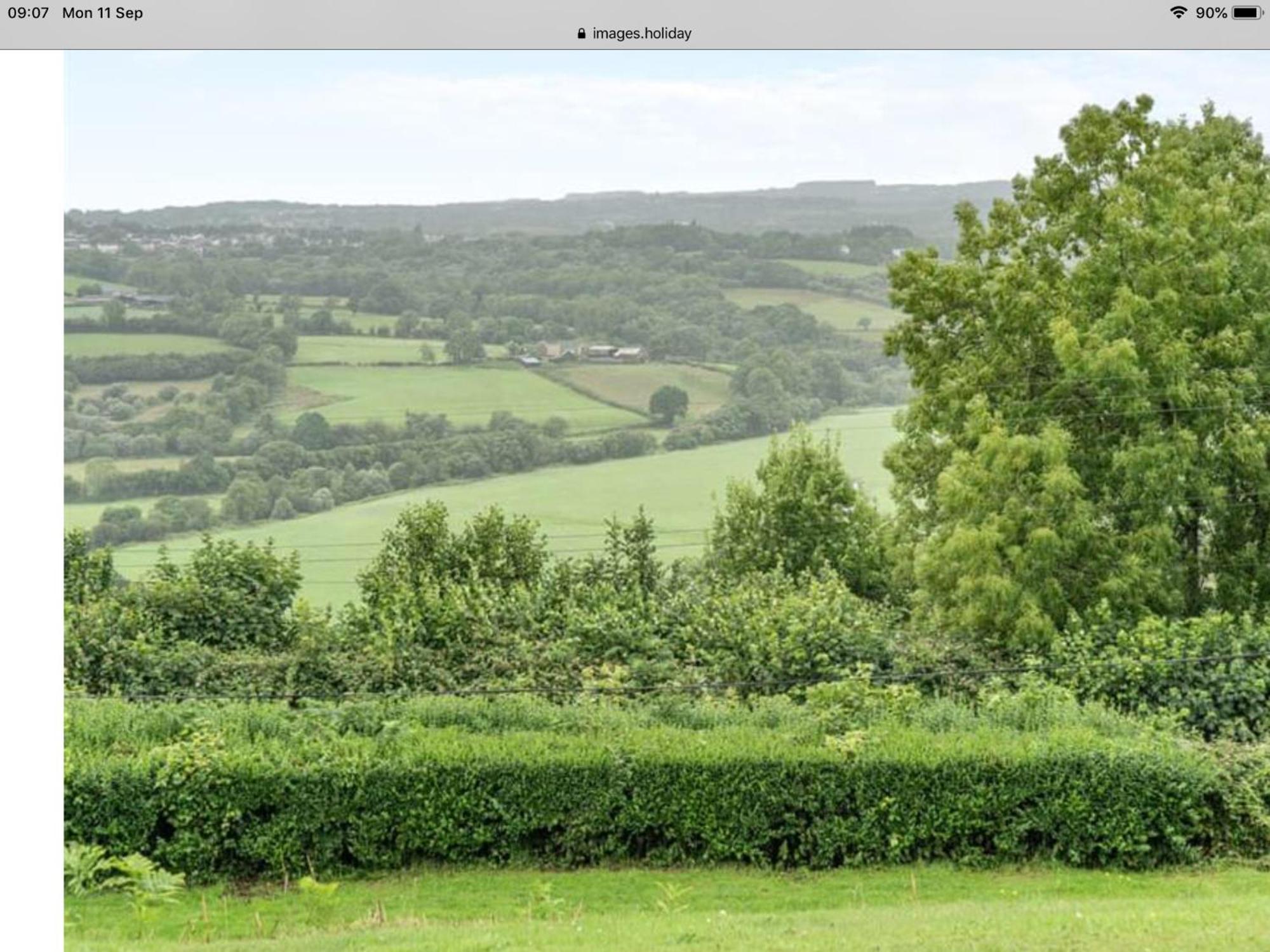 The Little Cow Shed Holiday home Swansea