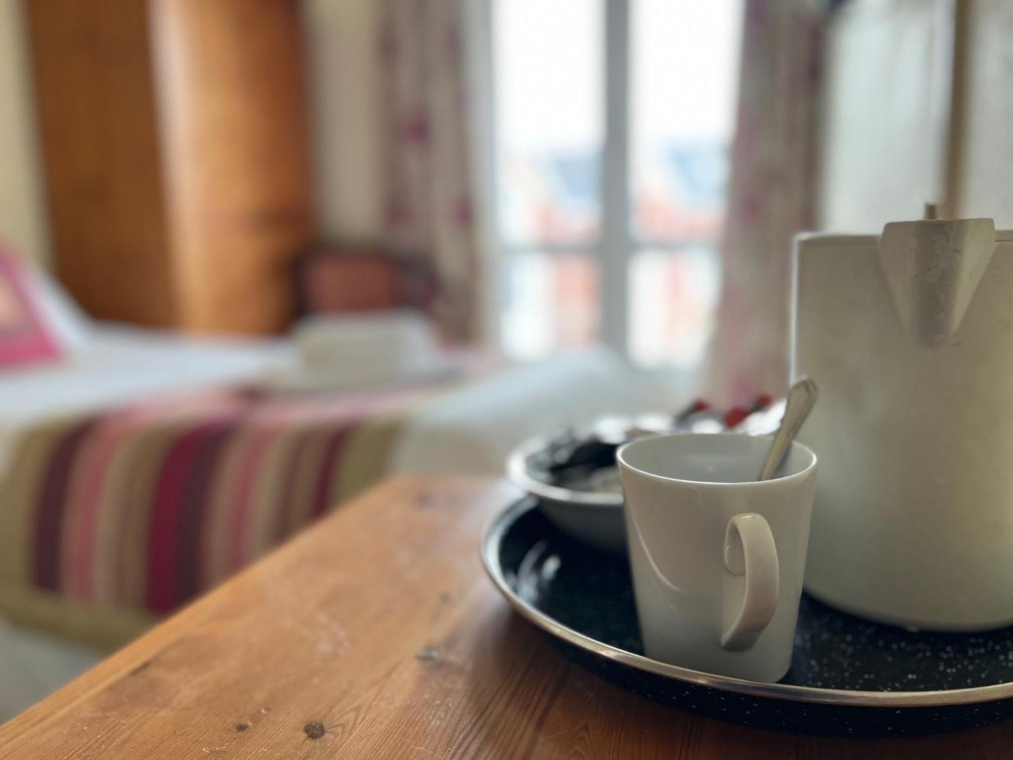 Hurst Dene Bed & Breakfast Swansea