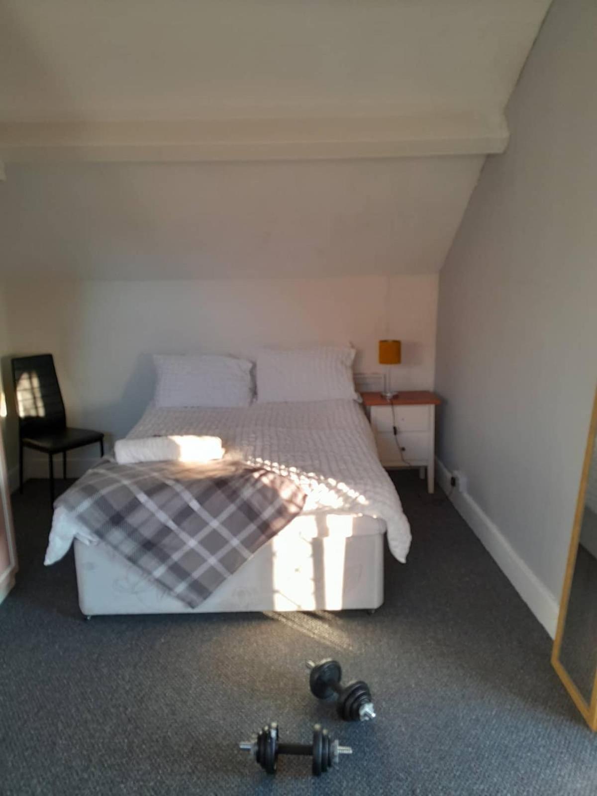 Homestay Loft Singleton