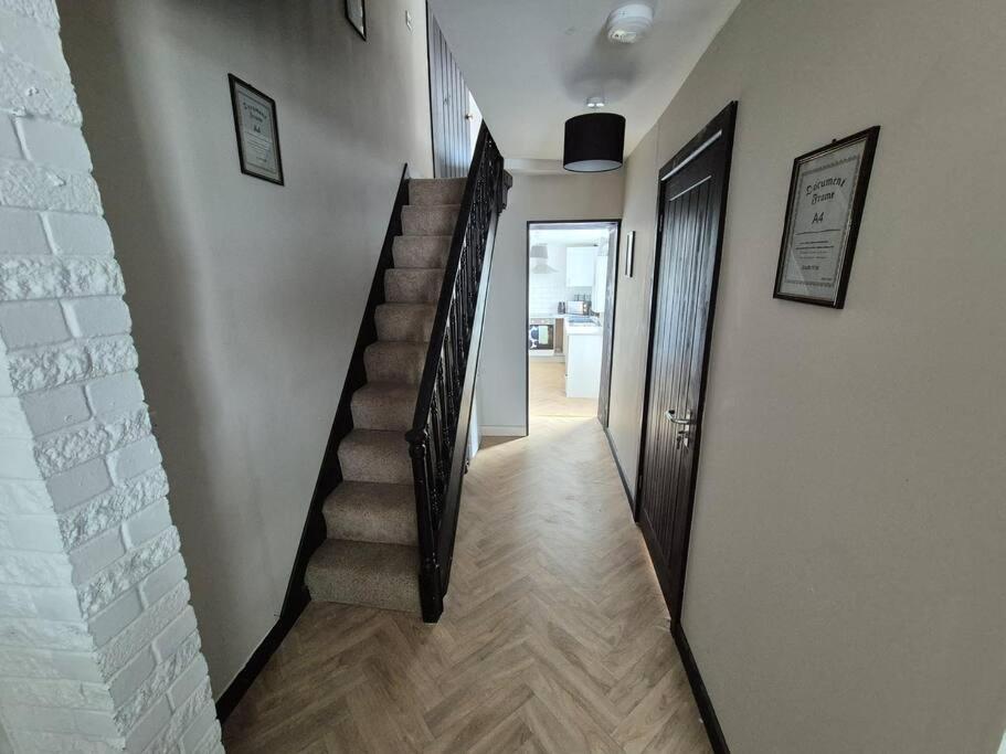 Holiday home Explore Swansea! 4-bed Delhi St Swansea