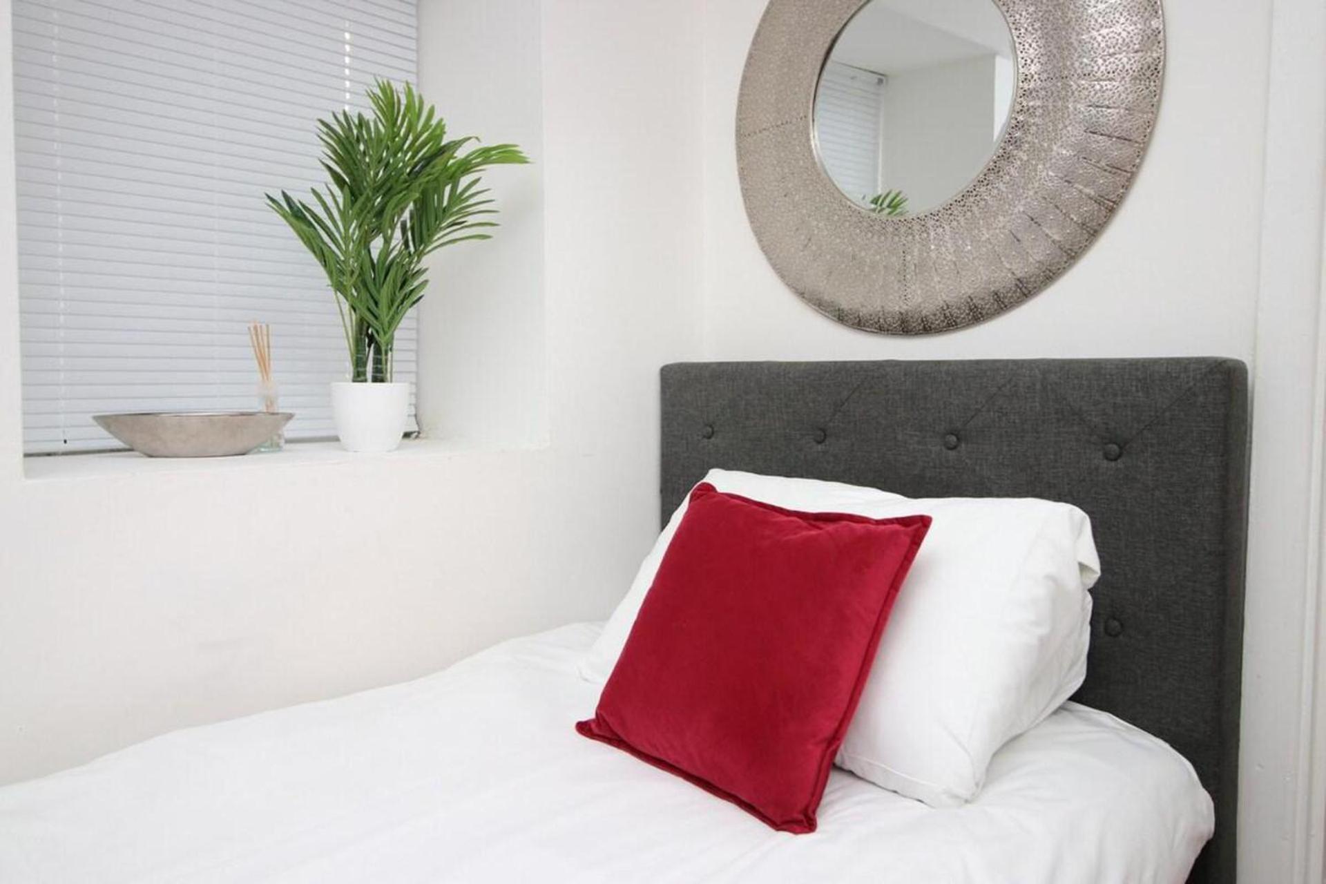 Apartment Comfortable 5-bedroom Free Parking