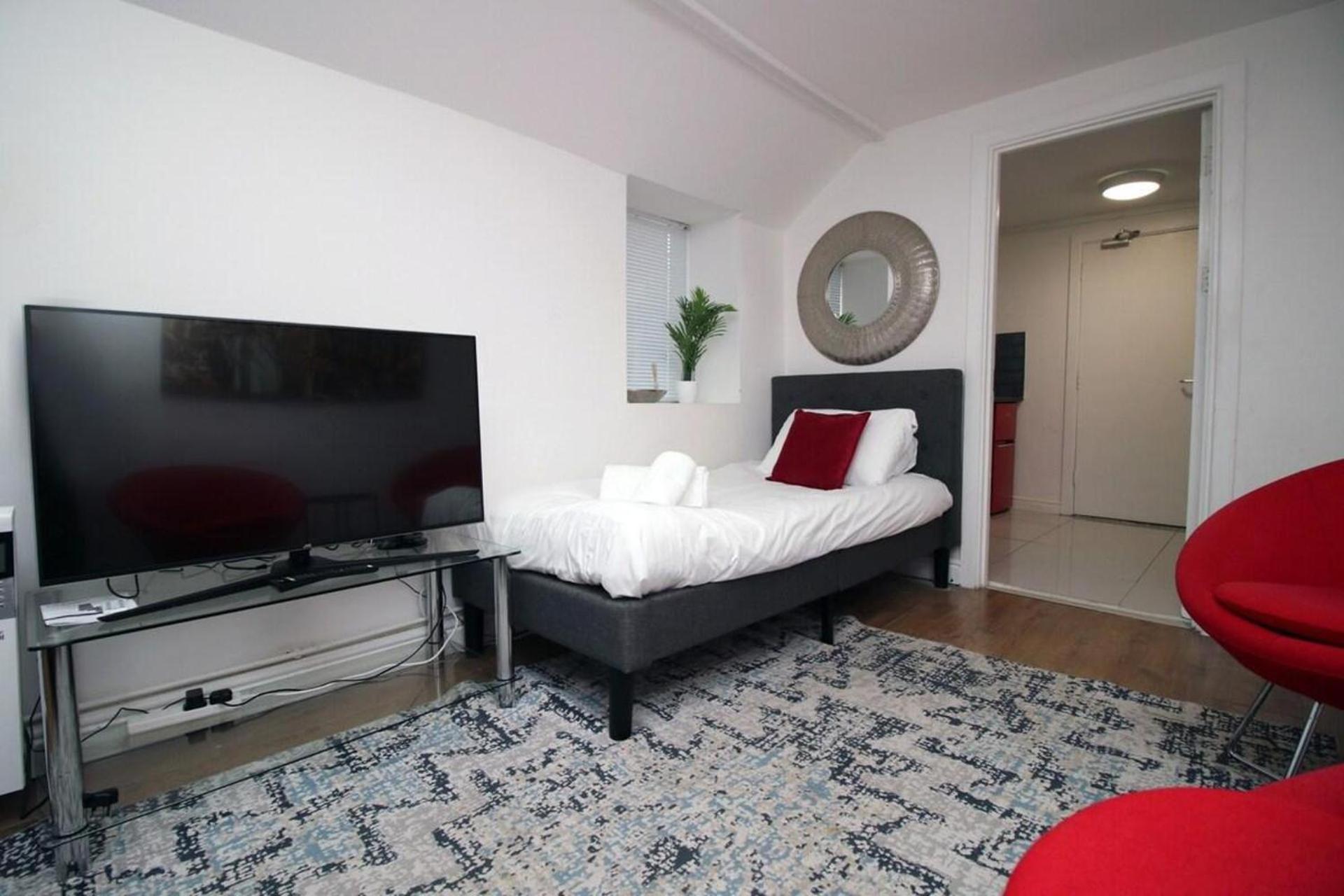 Apartment Comfortable 5-bedroom Free Parking *
