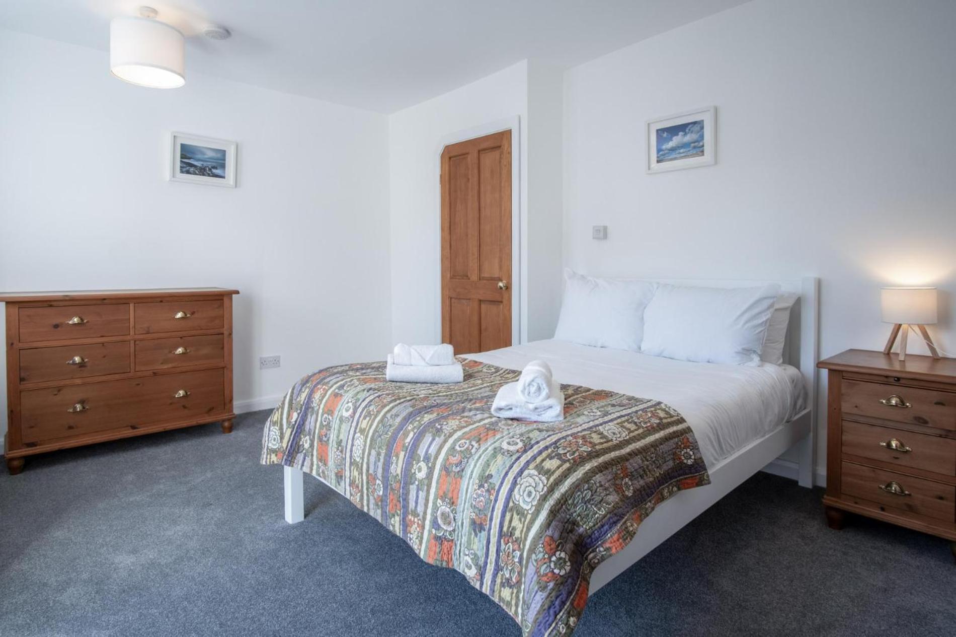 Nottage Road - 3 Bedroom - Mumbles