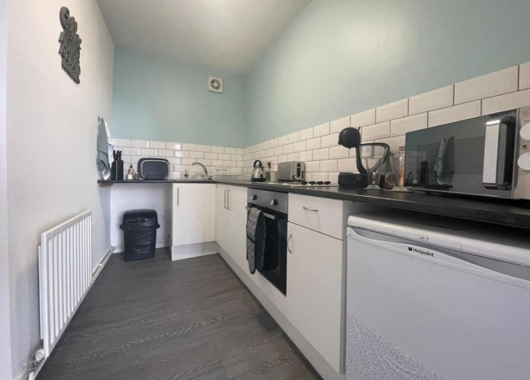 Apartment Lavish Lounge Swansea