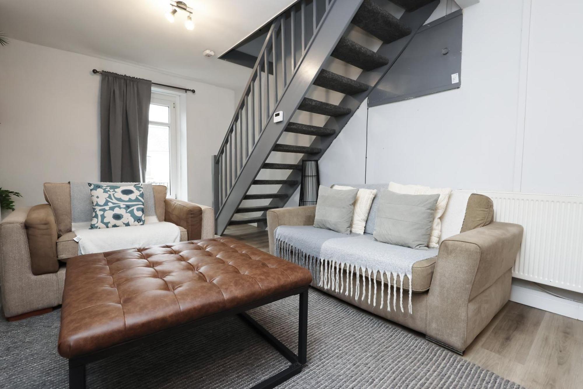 City, Sleeps 5, Tv Every * Swansea