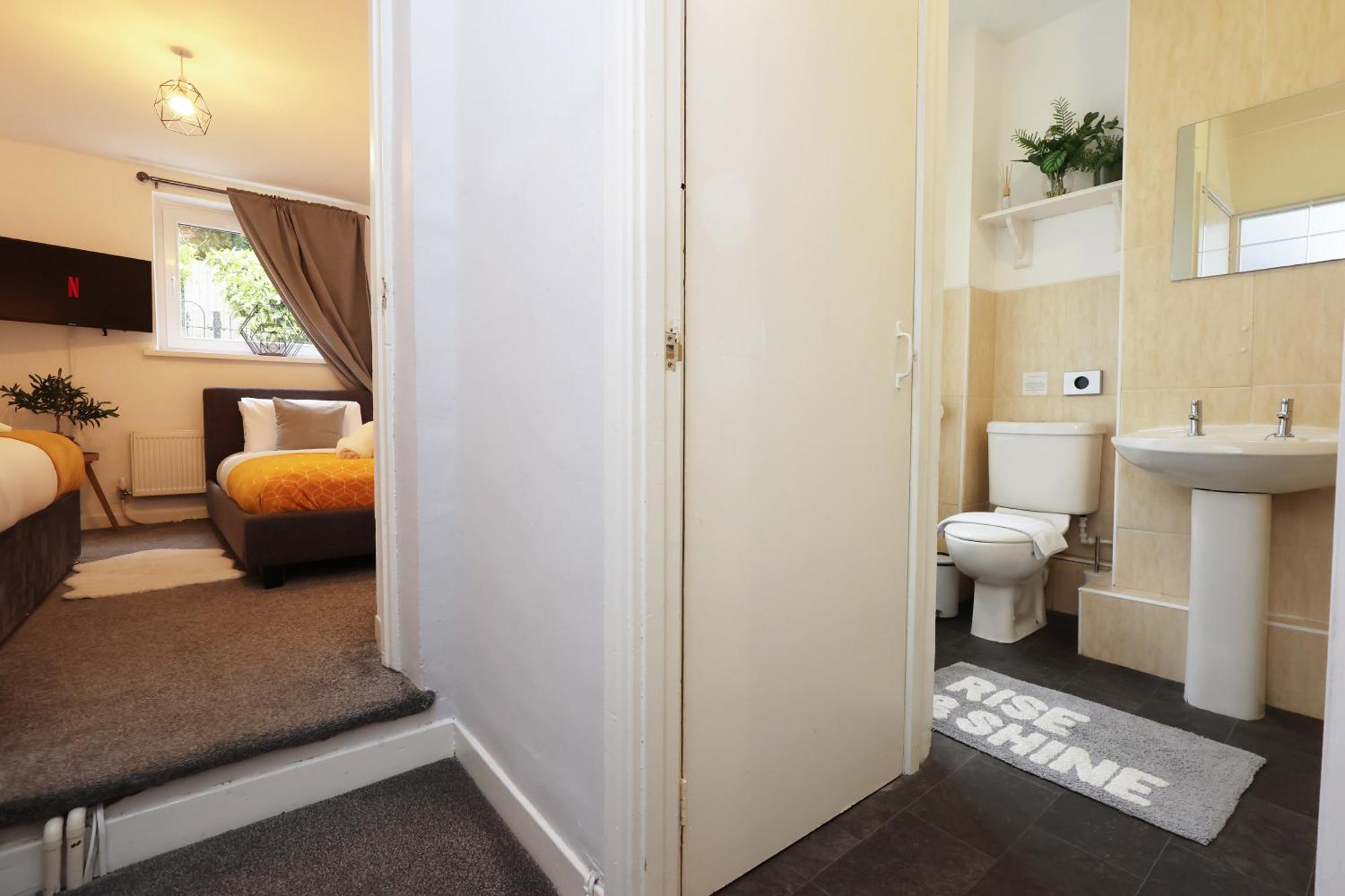 Holiday home City, Sleeps 5, Tv Every Swansea