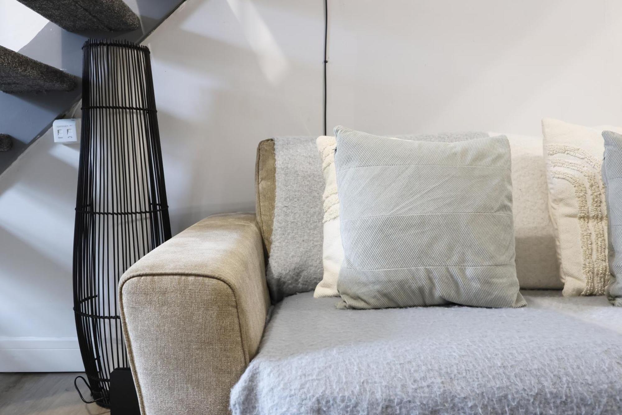 City, Sleeps 5, Tv Every Swansea