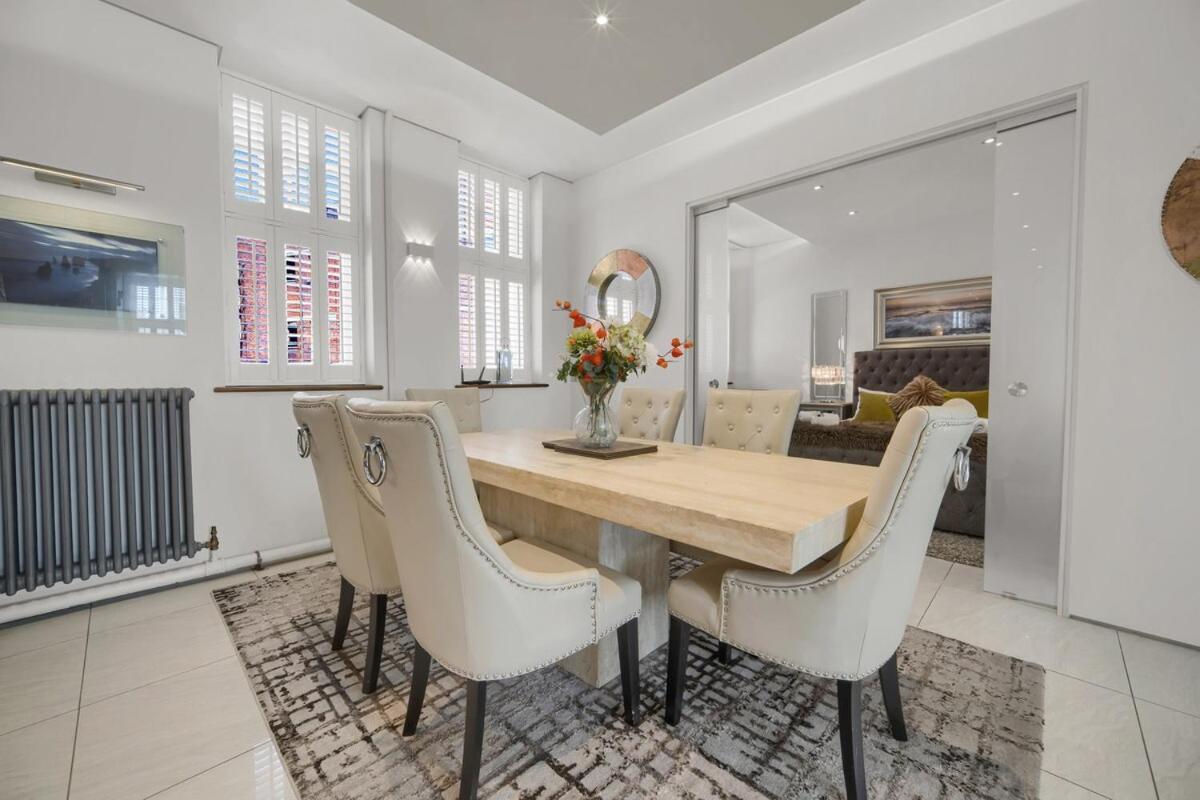 Apartment Luxury & Modern - - Access - Wind St