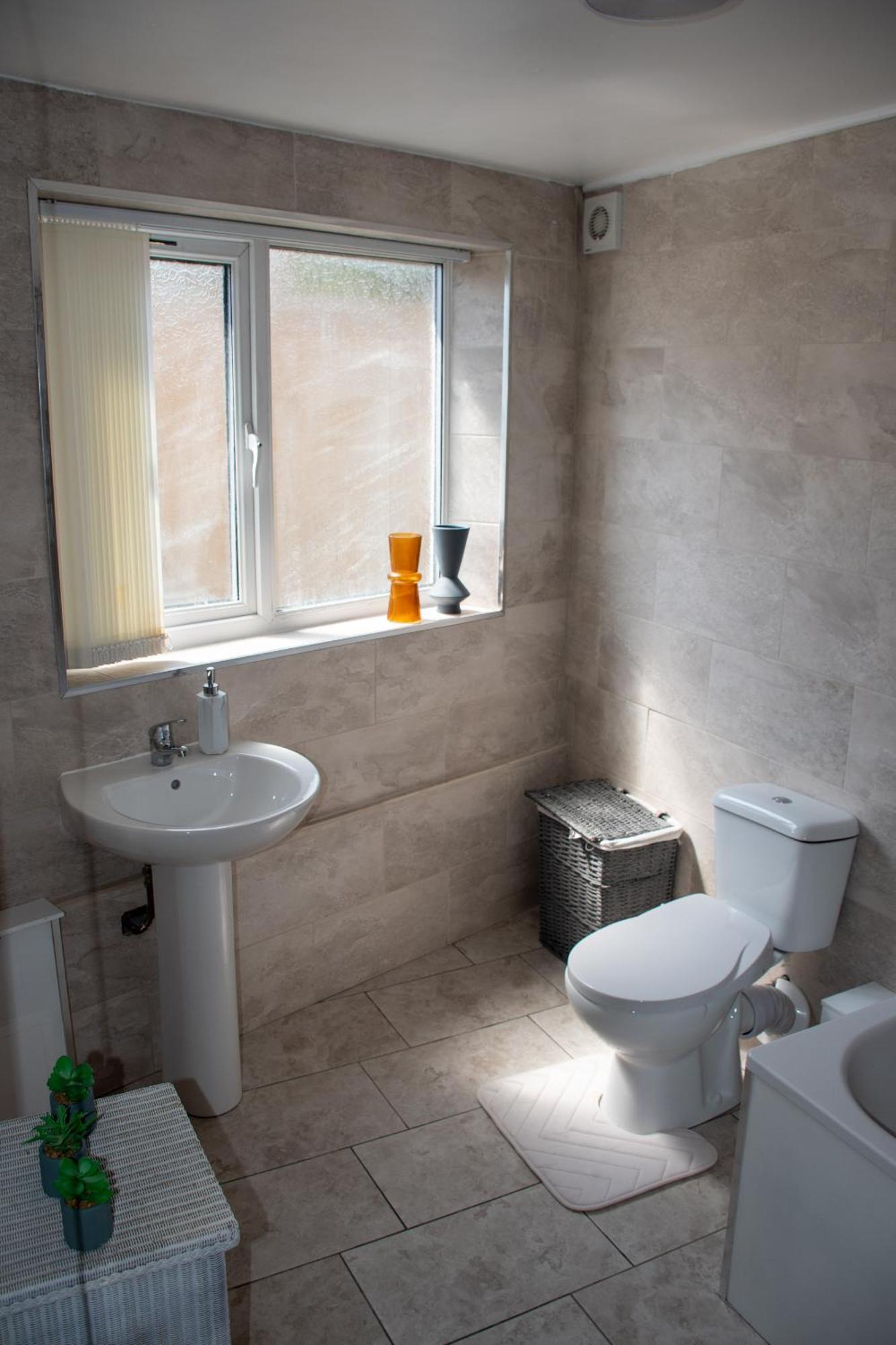 Ysgol Corner By Pj Stays *