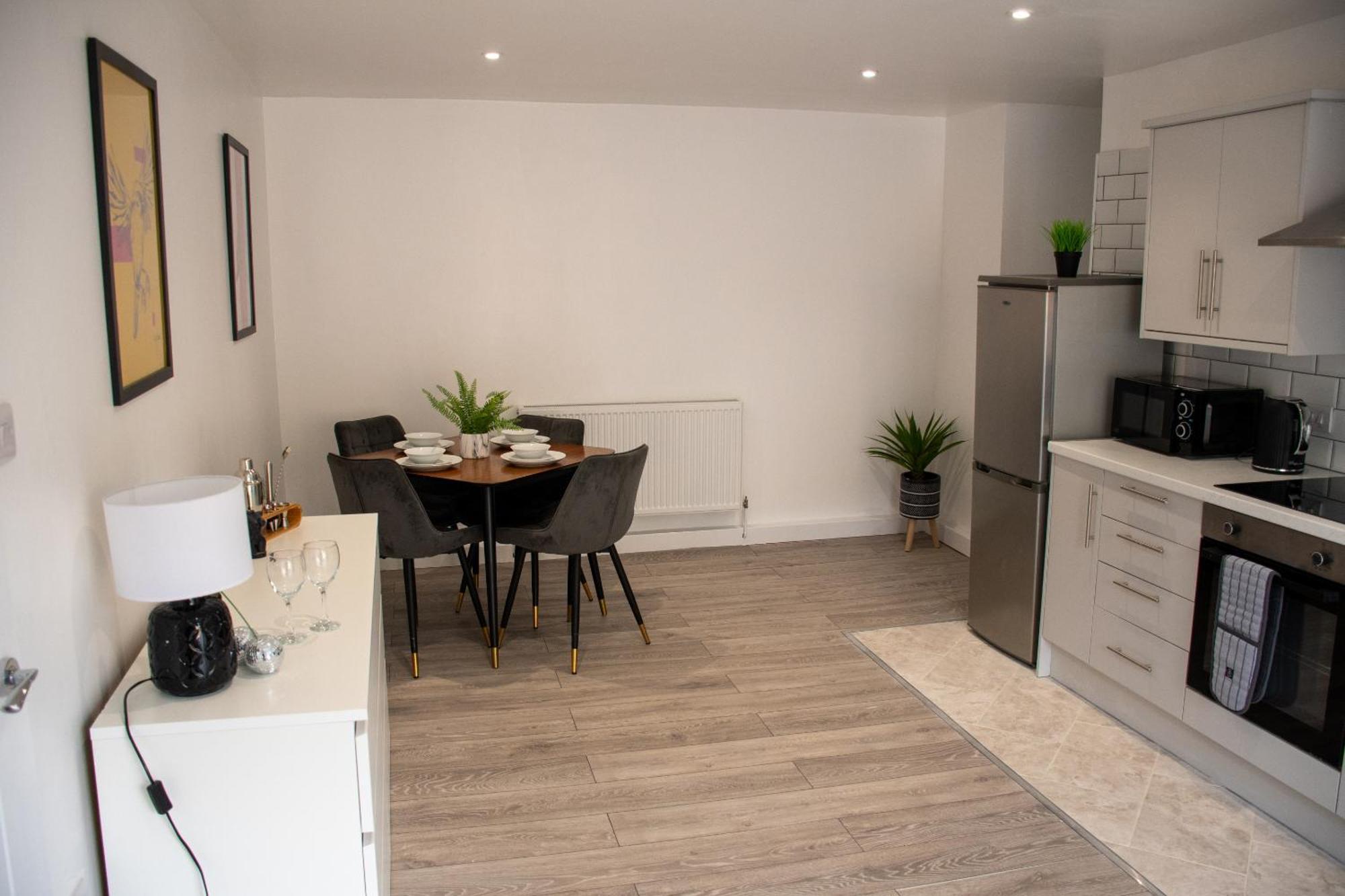 Ysgol Corner By Pj Stays Apartment Swansea