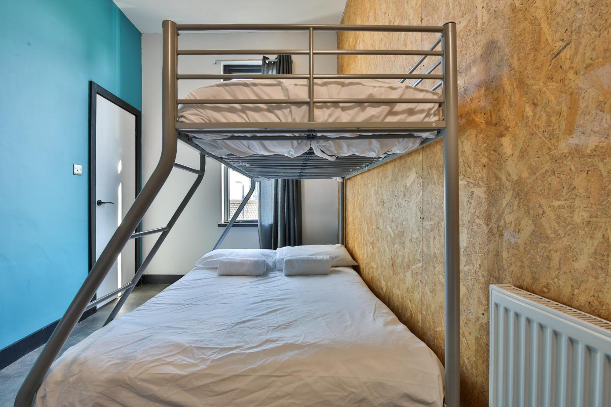 Hostel 95 Swansea
