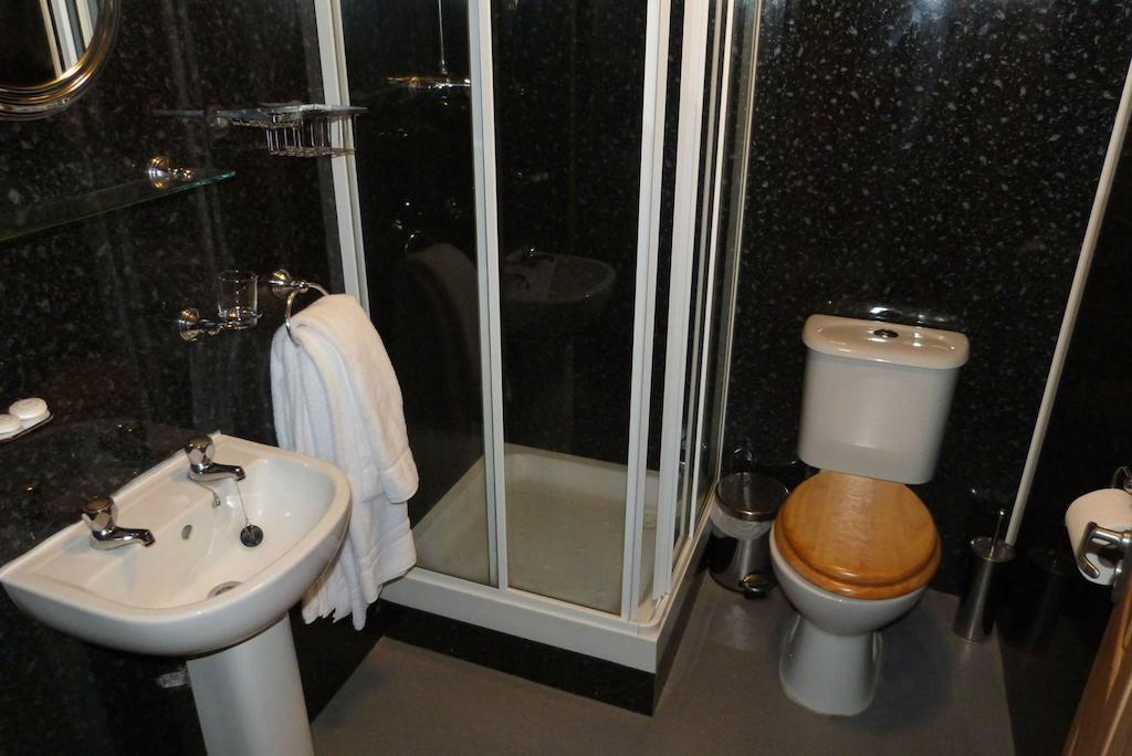 Bed & Breakfast Hurst Dene Swansea