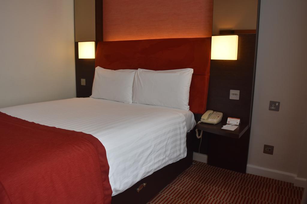 The Dragon Hotel