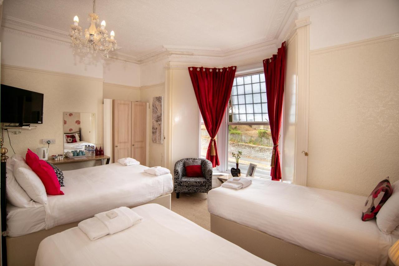 The Alexander - By Tifa Swansea