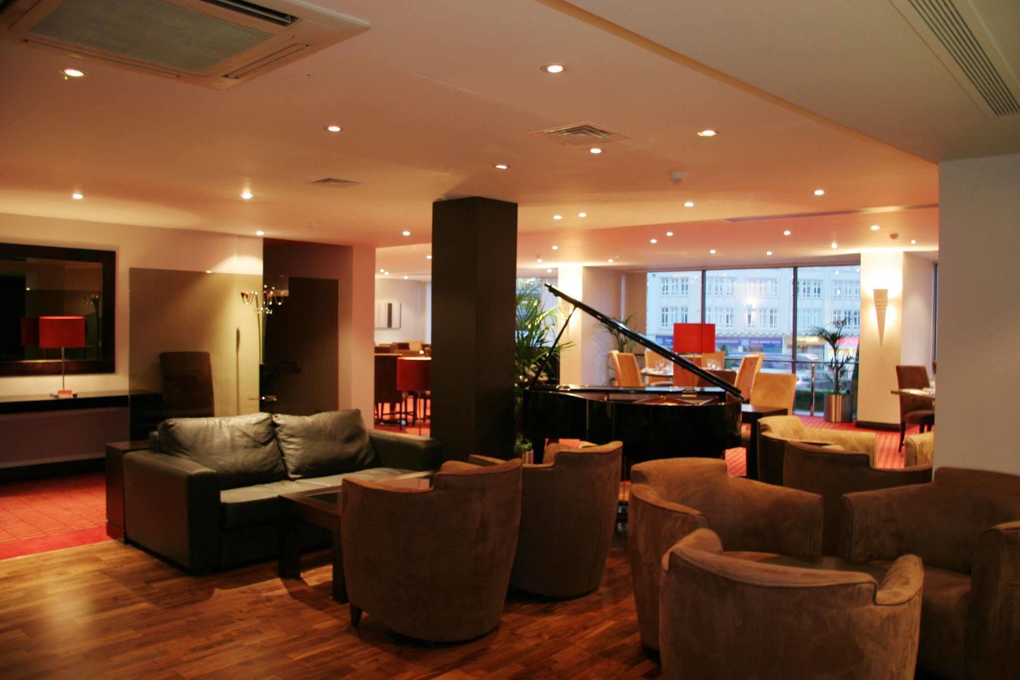 The Dragon 4* Swansea