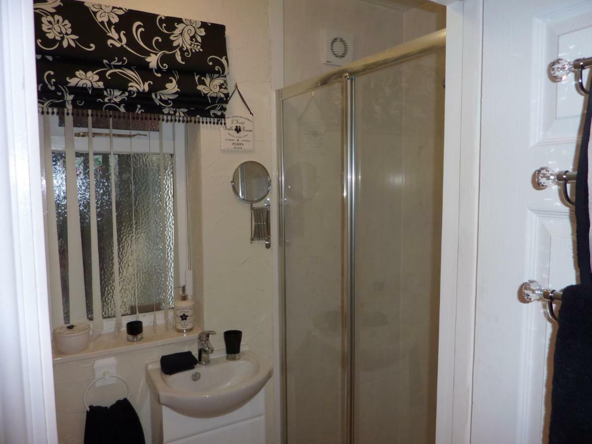 Apartment Banfield For Gower Swansea