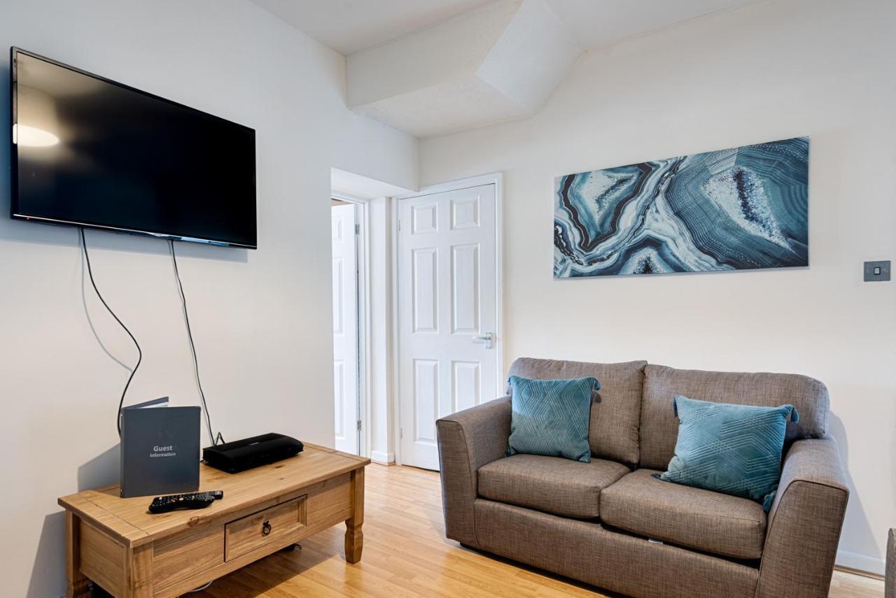 Ideal Location In Morriston!