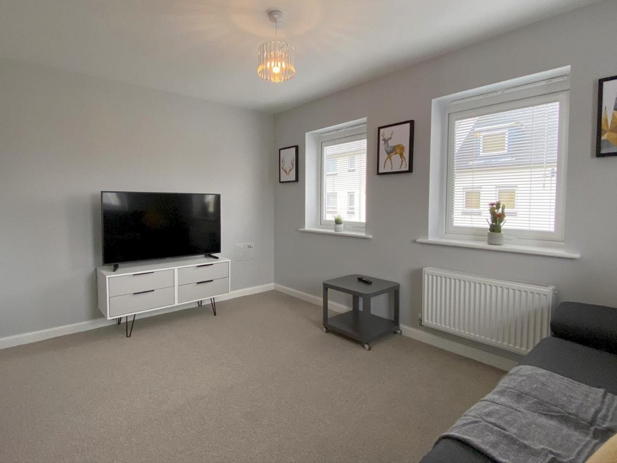 **perfect For Liberty Stadium** Sleeps 8 * Swansea