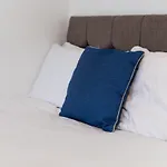 Parking, Tv In Every Bedroom!