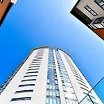 Meridian Quay Apartments, By Jsw Short Stay