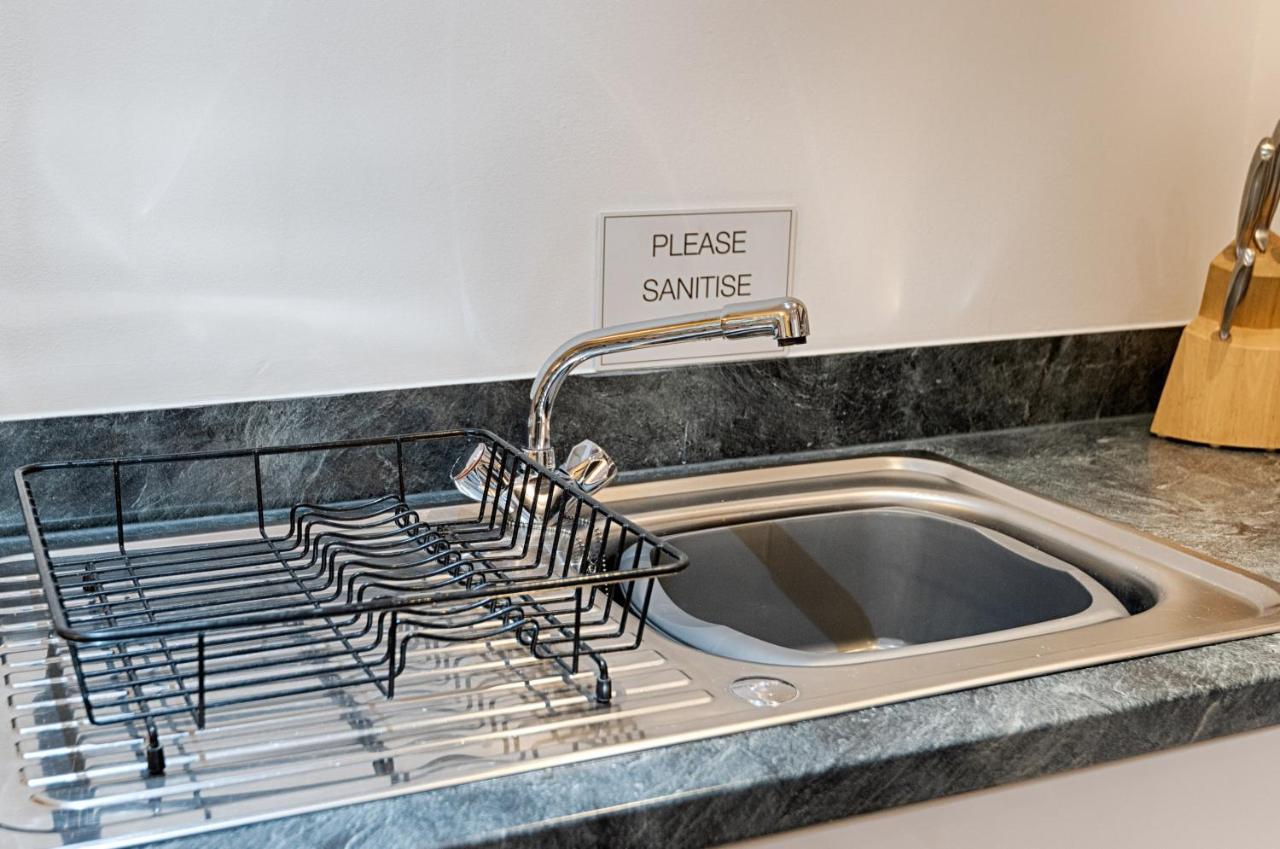 Royal Sovereign With Parking - Tv In Every Bedroom! *