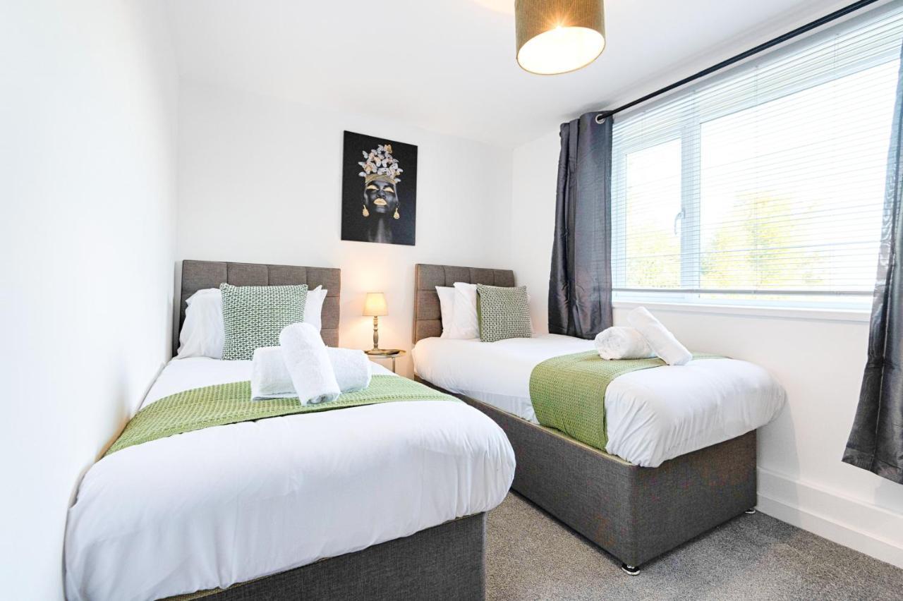 Bryn House - Tv In Every Bedroom! *