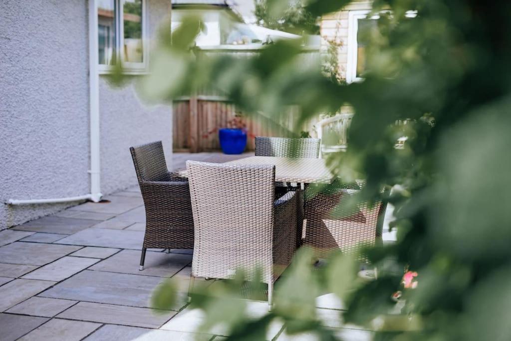 La Petite Maison * Swansea