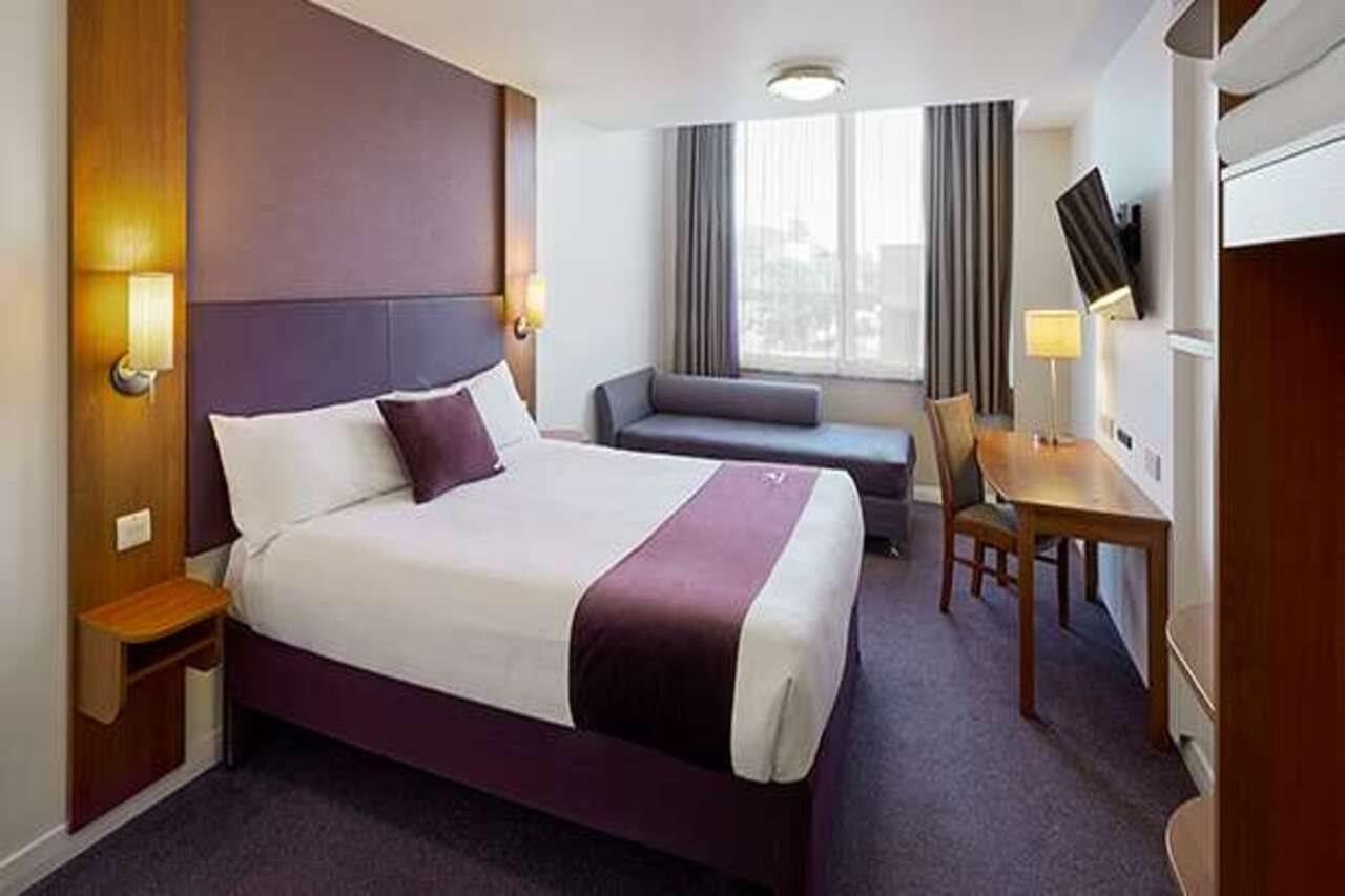 Premier Waterfront Hotel Swansea