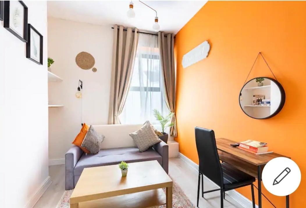 Skyline King Suites 202 Swansea