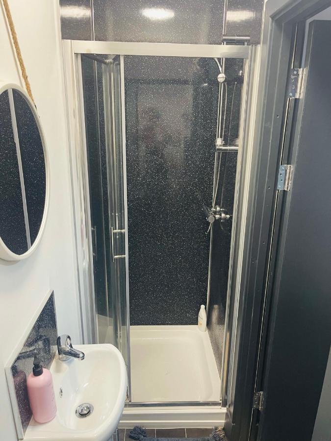 Elegant Studio1 Netflix Bathroom Close To * Swansea