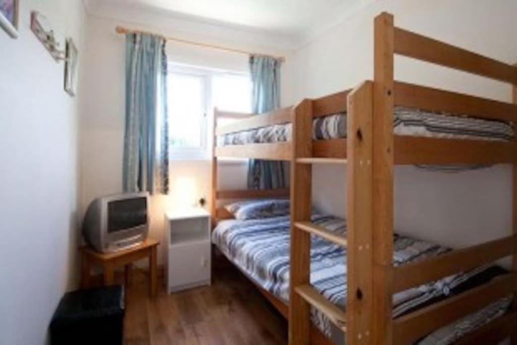 Summercliffe No 75 Apartment