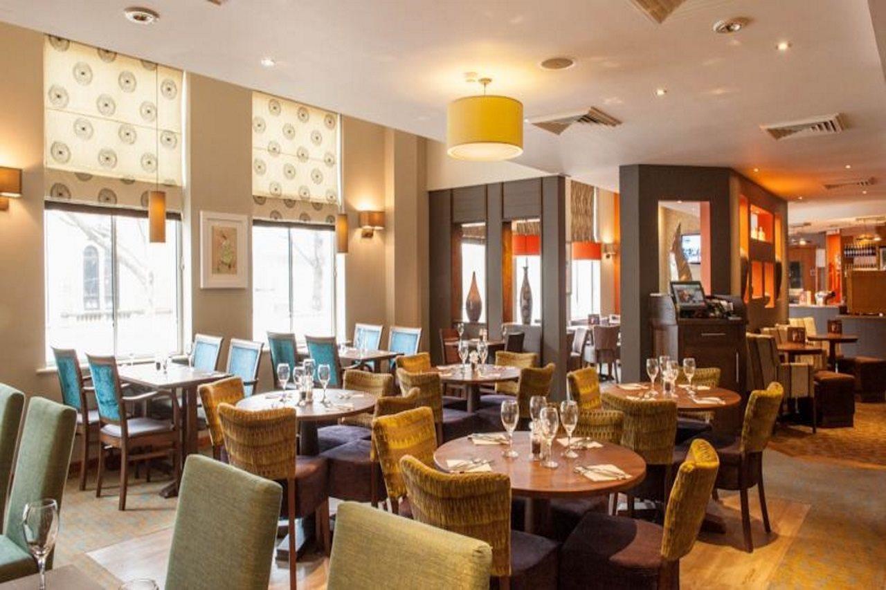 Premier City Centre Hotel 3*
